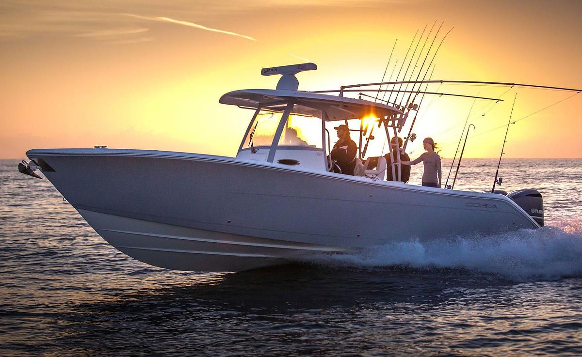 2027 Cobia 320 CC