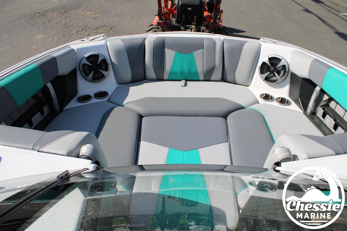 Used 2020 Malibu 23 MXZ