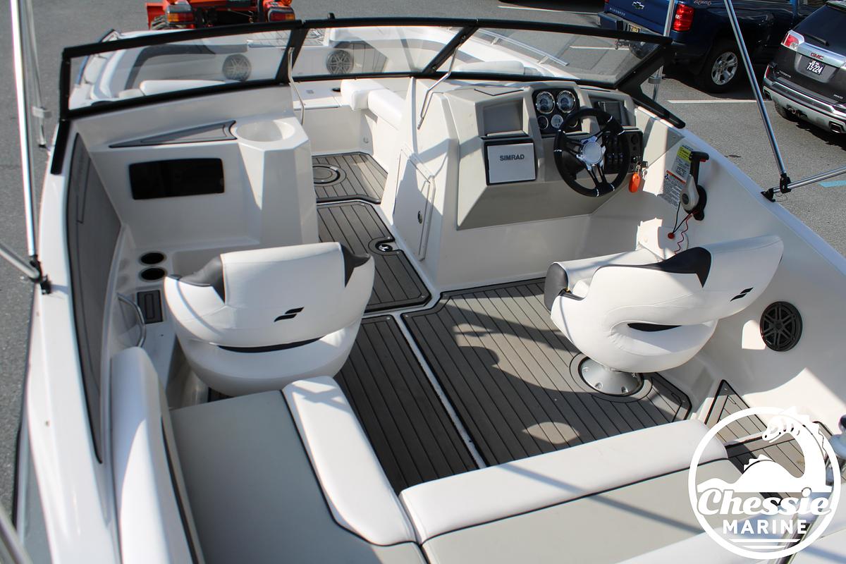 Used 2022 Starcraft AVX 190 DC OB