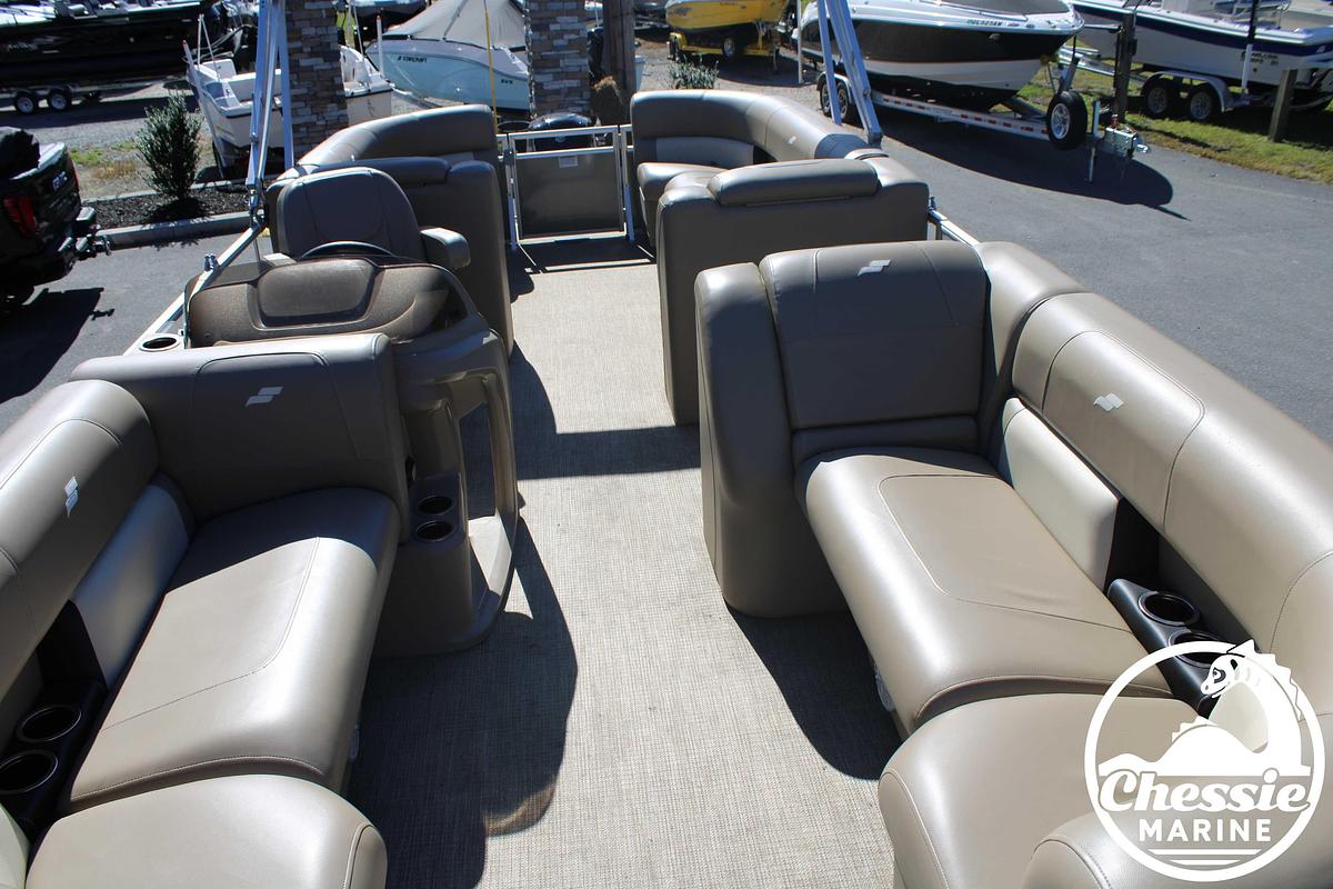 Used 2023 Starcraft Pontoon LX 22 R