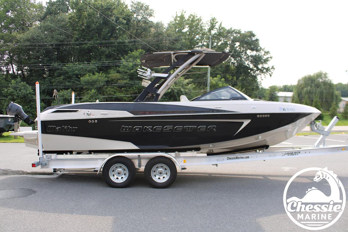 Used 2016 Malibu 23 LSV