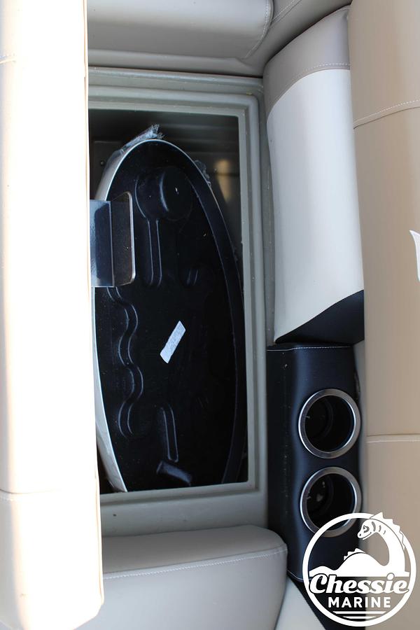 2024 Starcraft Pontoon LX 22 R