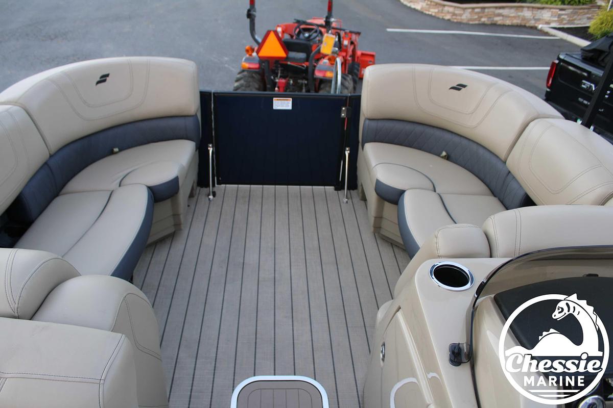 Used 2023 Starcraft SLS-3