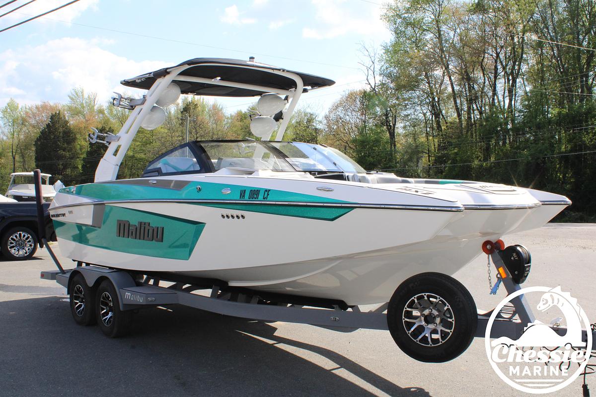 Used 2020 Malibu 23 MXZ