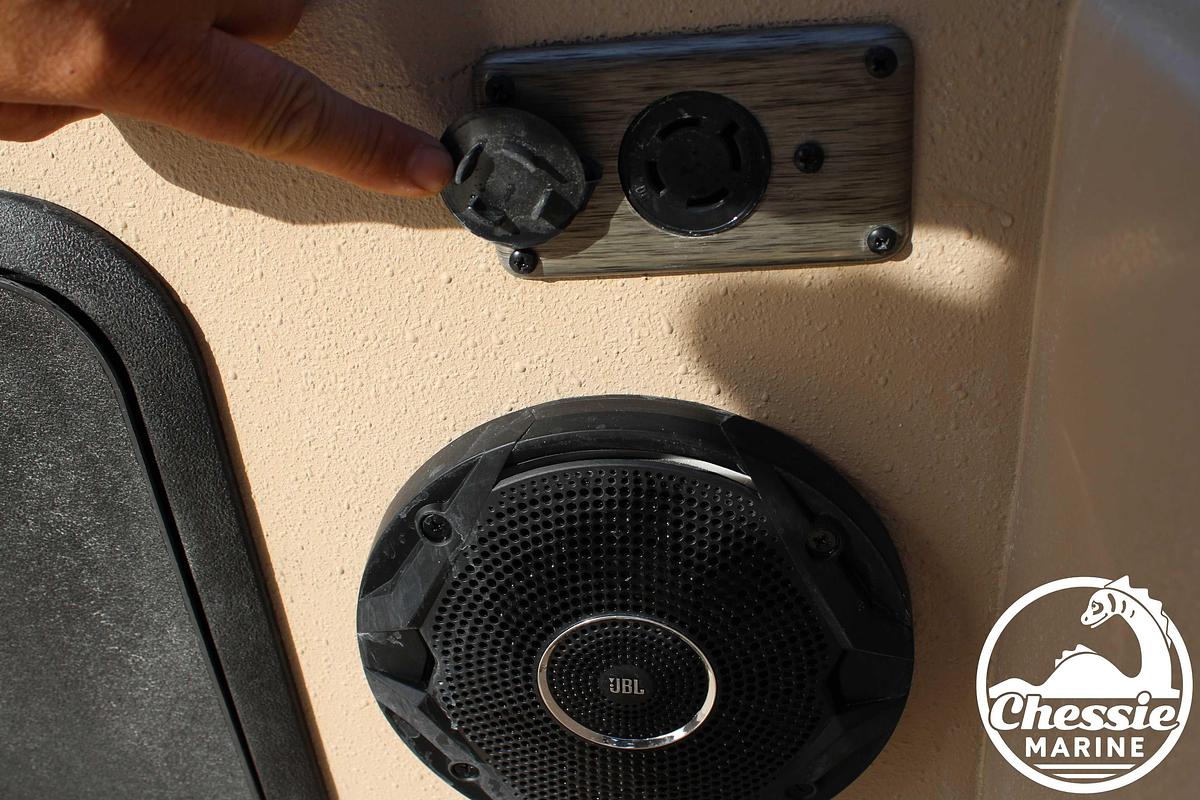 2026 Carolina Skiff E21 DLX CC