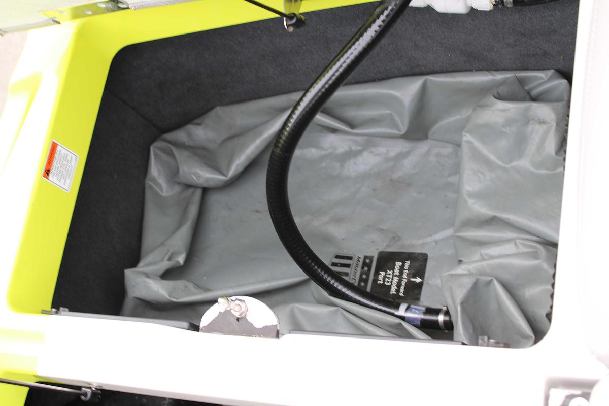 Used 2017 MasterCraft XT 21