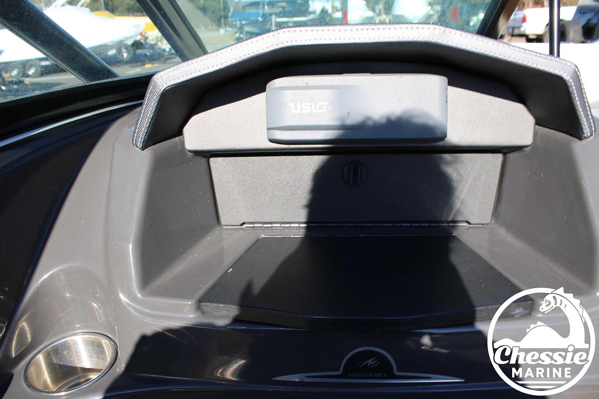 Used 2013 Monterey 224 FSX