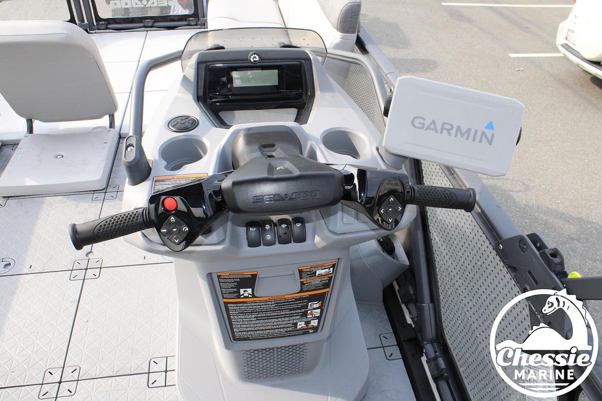 Used 2023 Sea-Doo Switch Sport 21