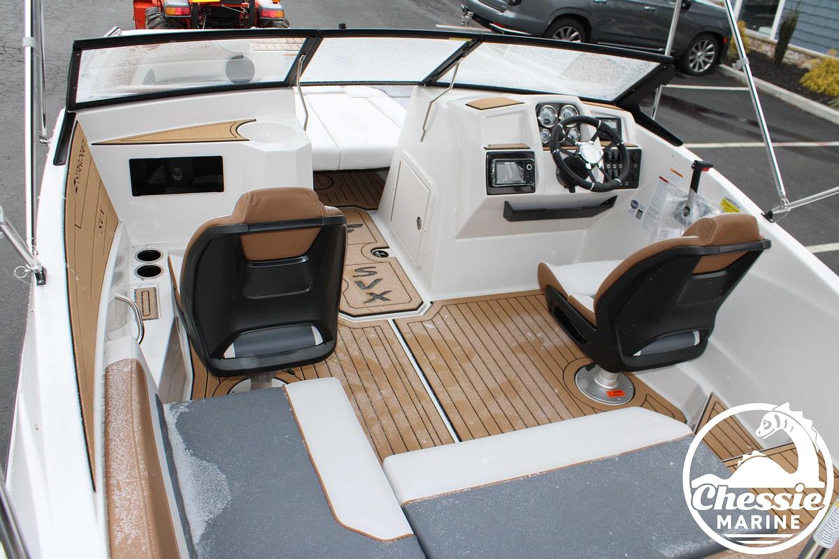 2026 Starcraft SVX 190 DC OB