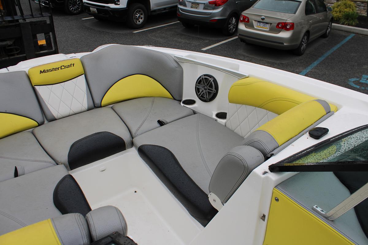 Used 2015 MasterCraft X46