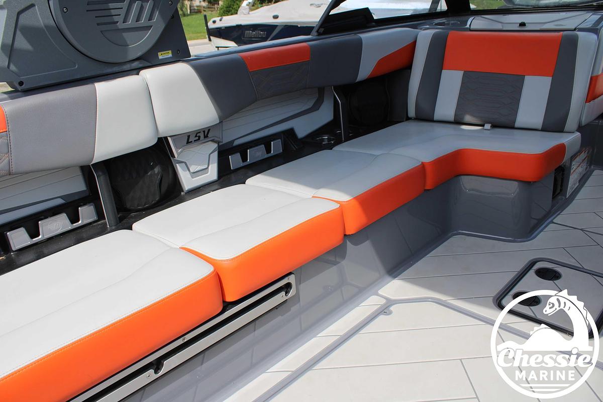 Used 2022 Malibu Wakesetter 25 LSV