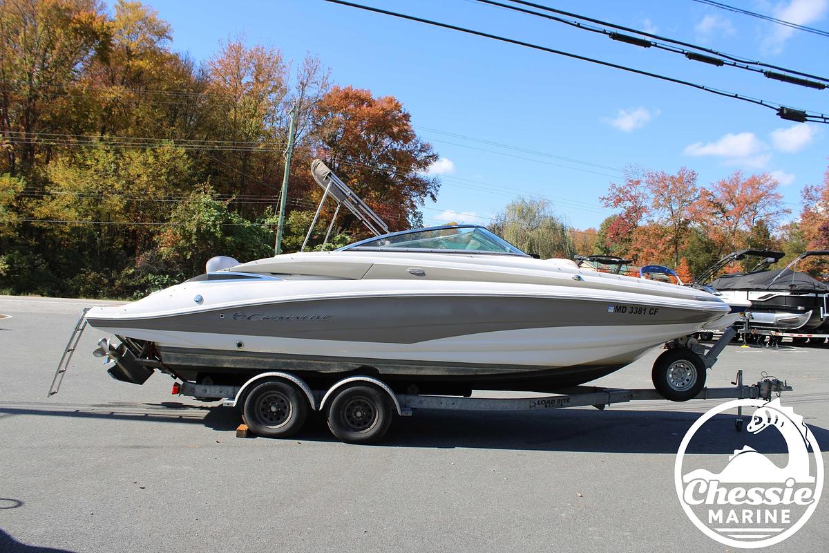 Used 2012 Crownline E4