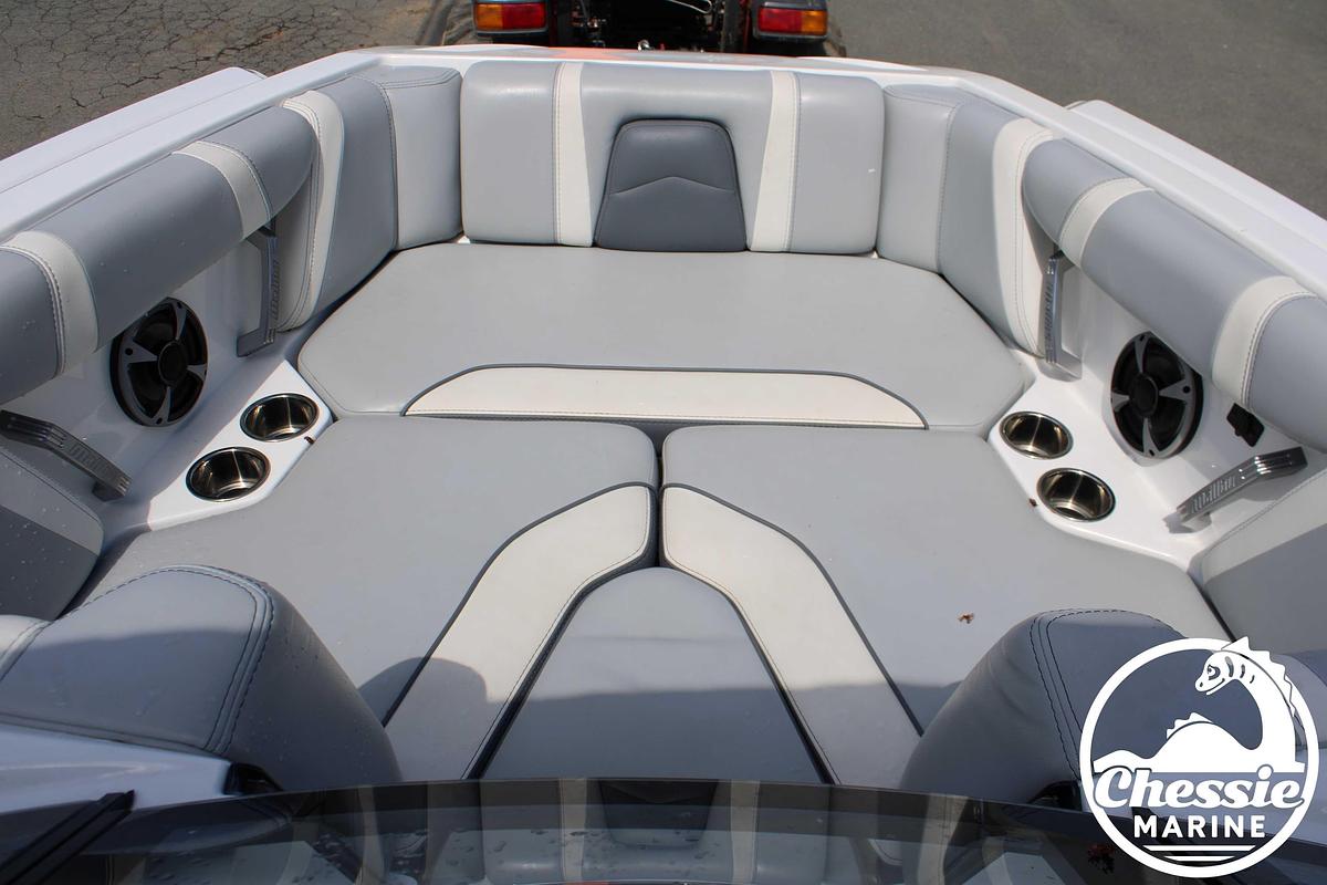 Used 2020 Malibu Wakesetter 21 MLX