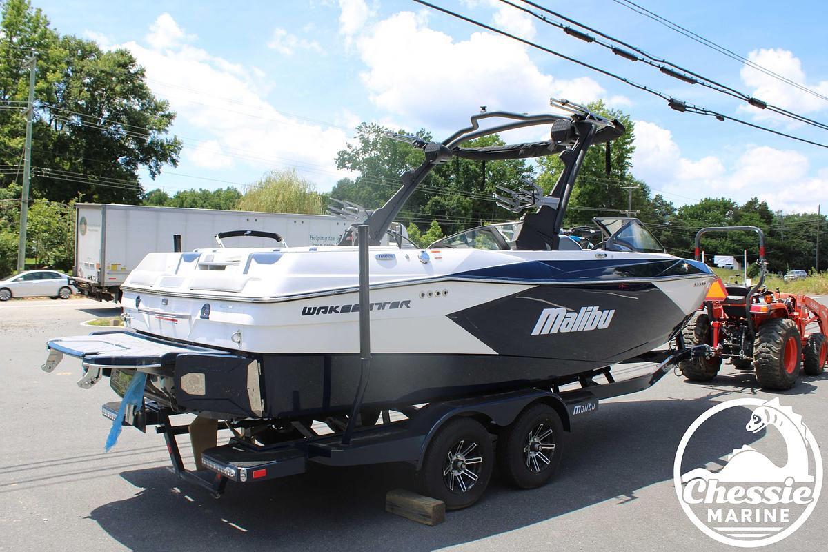Used 2024 Malibu Wakesetter 23 LSV