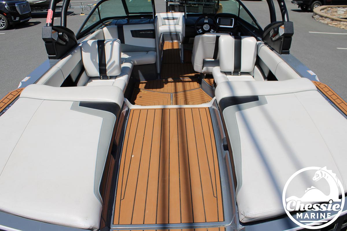 Used 2015 Nautique Super Air 230