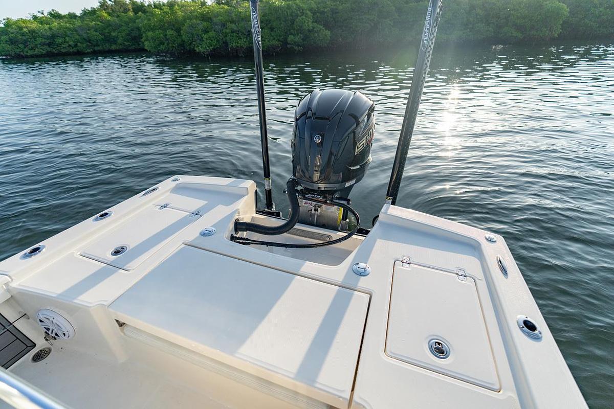 2027 Pathfinder 2200 HYBRID