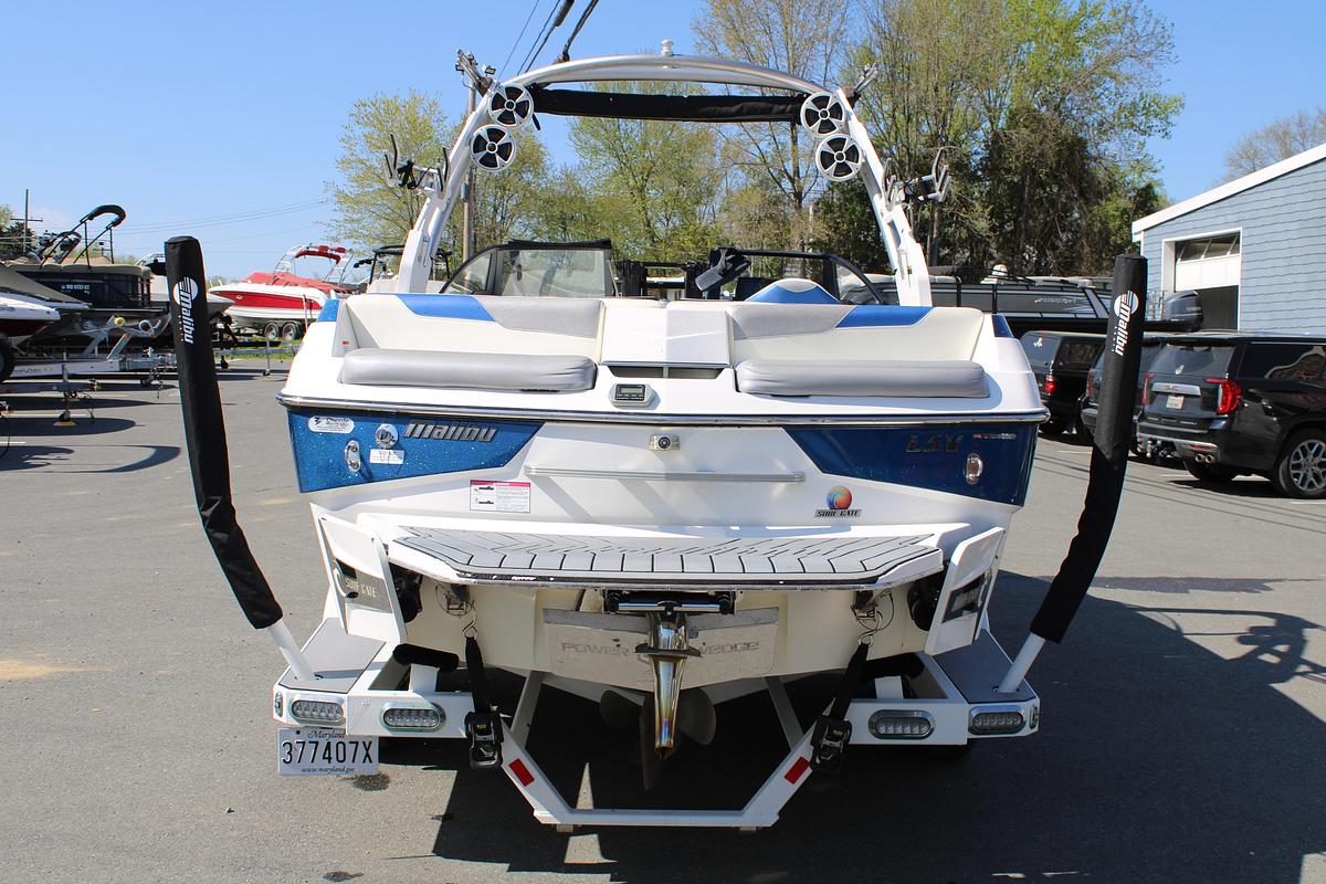 Used 2018 Malibu 23 LSV