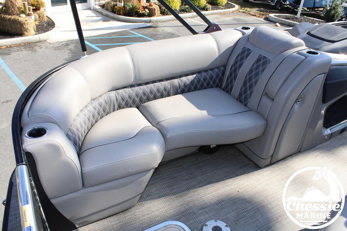 Used 2021 Barletta 25 UE