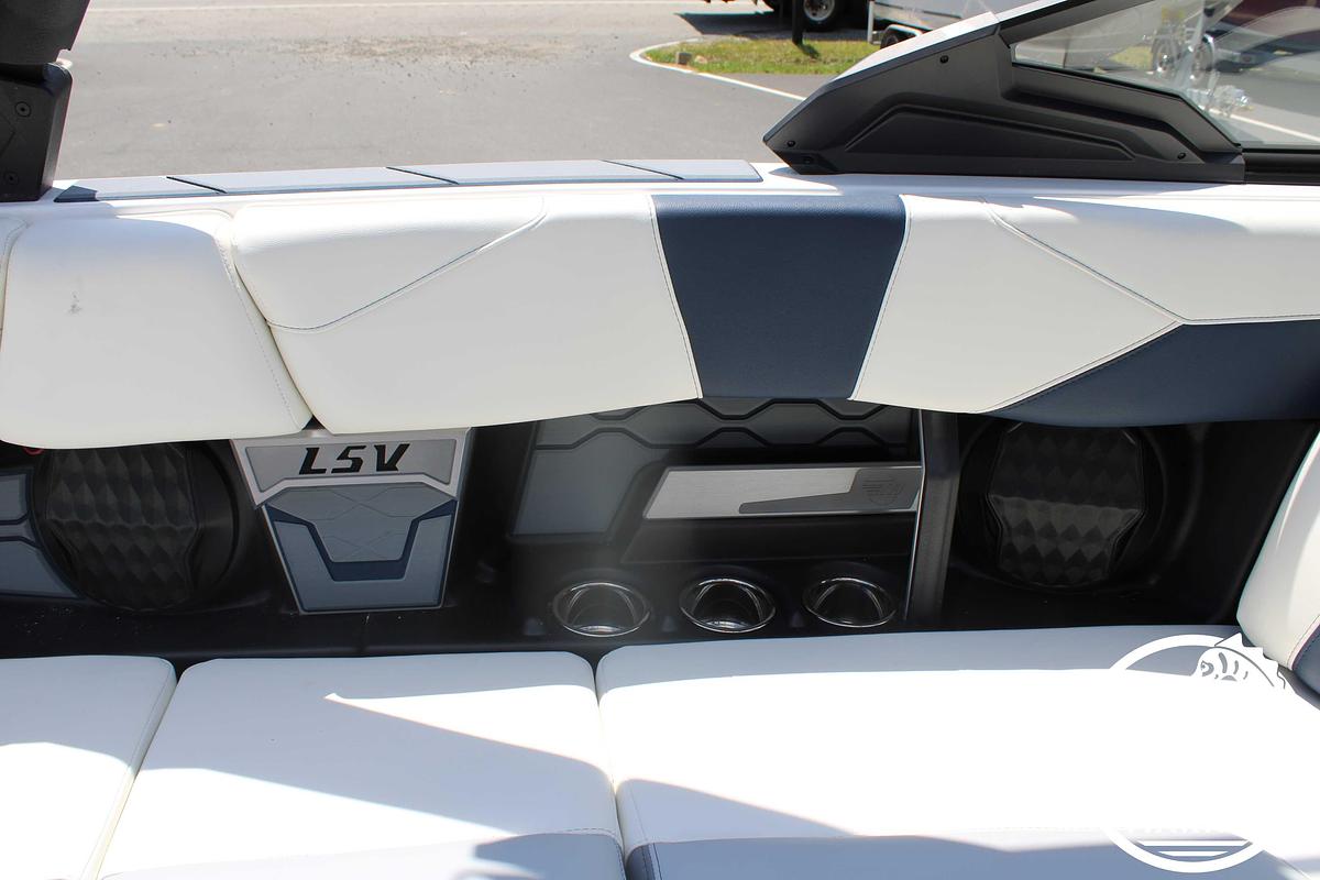 Used 2024 Malibu Wakesetter 23 LSV