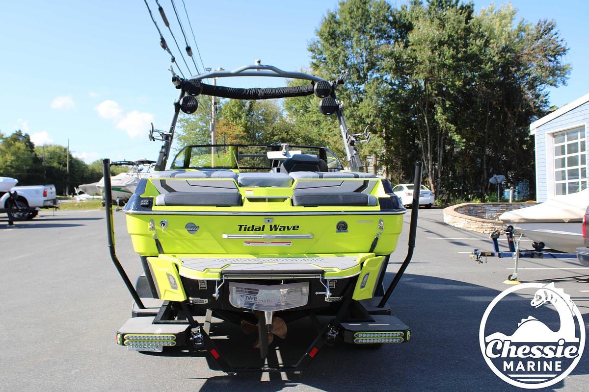 Used 2023 Malibu Wakesetter 22 LSV