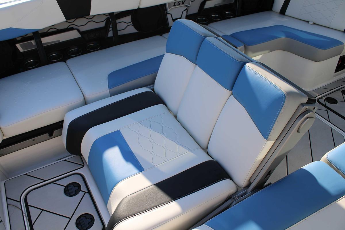 Used 2024 Malibu Wakesetter 23 LSV