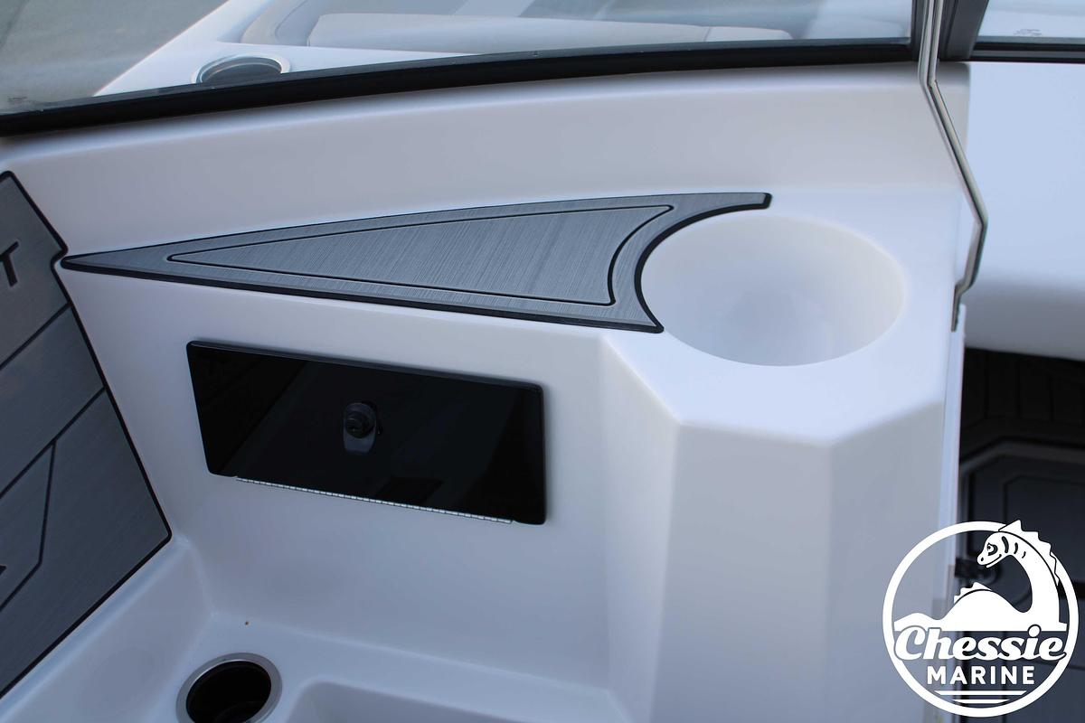 2026 Starcraft SVX 210 DC OB