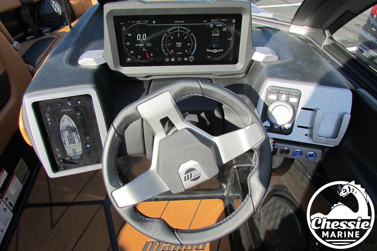 Used 2022 Malibu Wakesetter 23 LSV