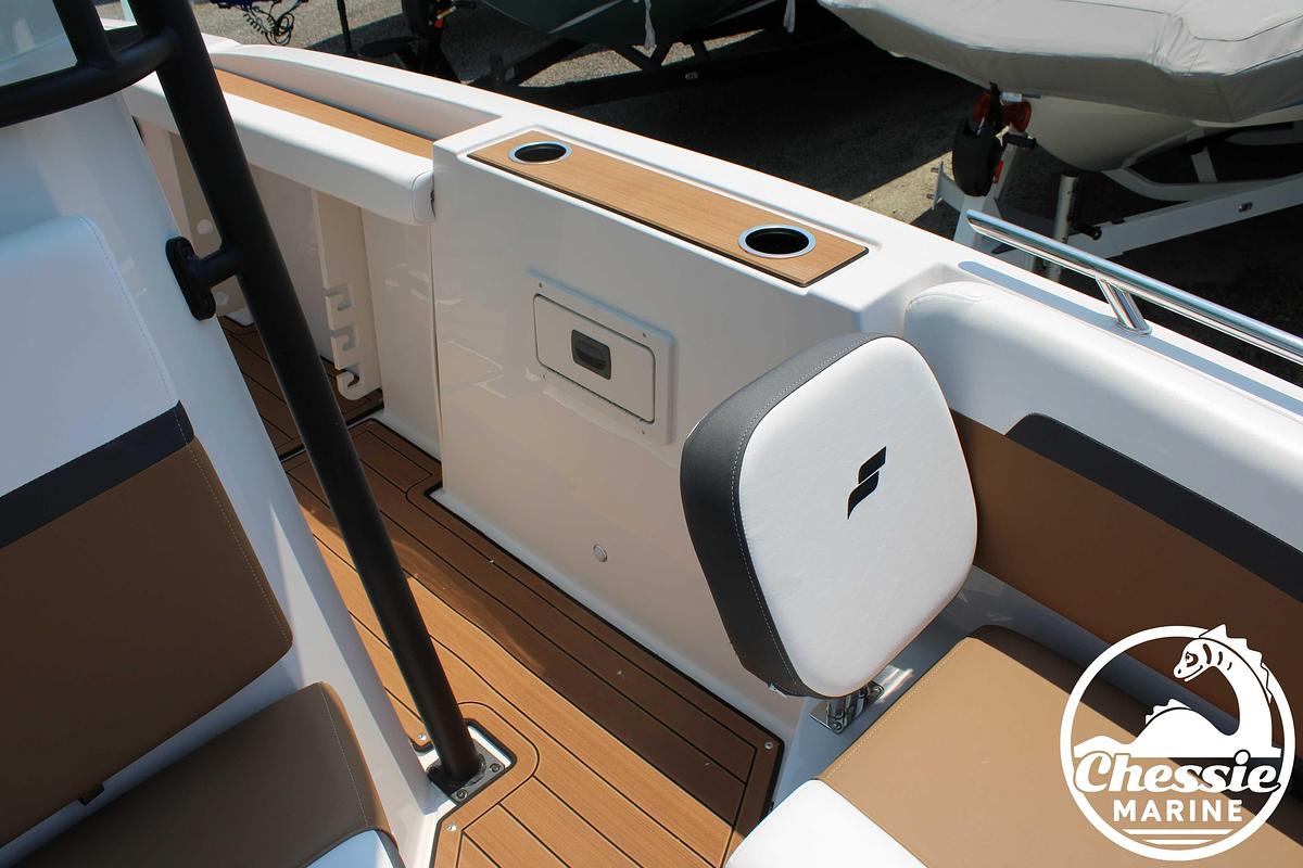 2024 Starcraft SVX 211 CC OB