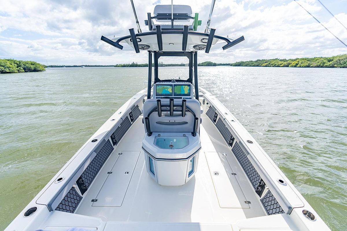 2027 Pathfinder 2800 HYBRID