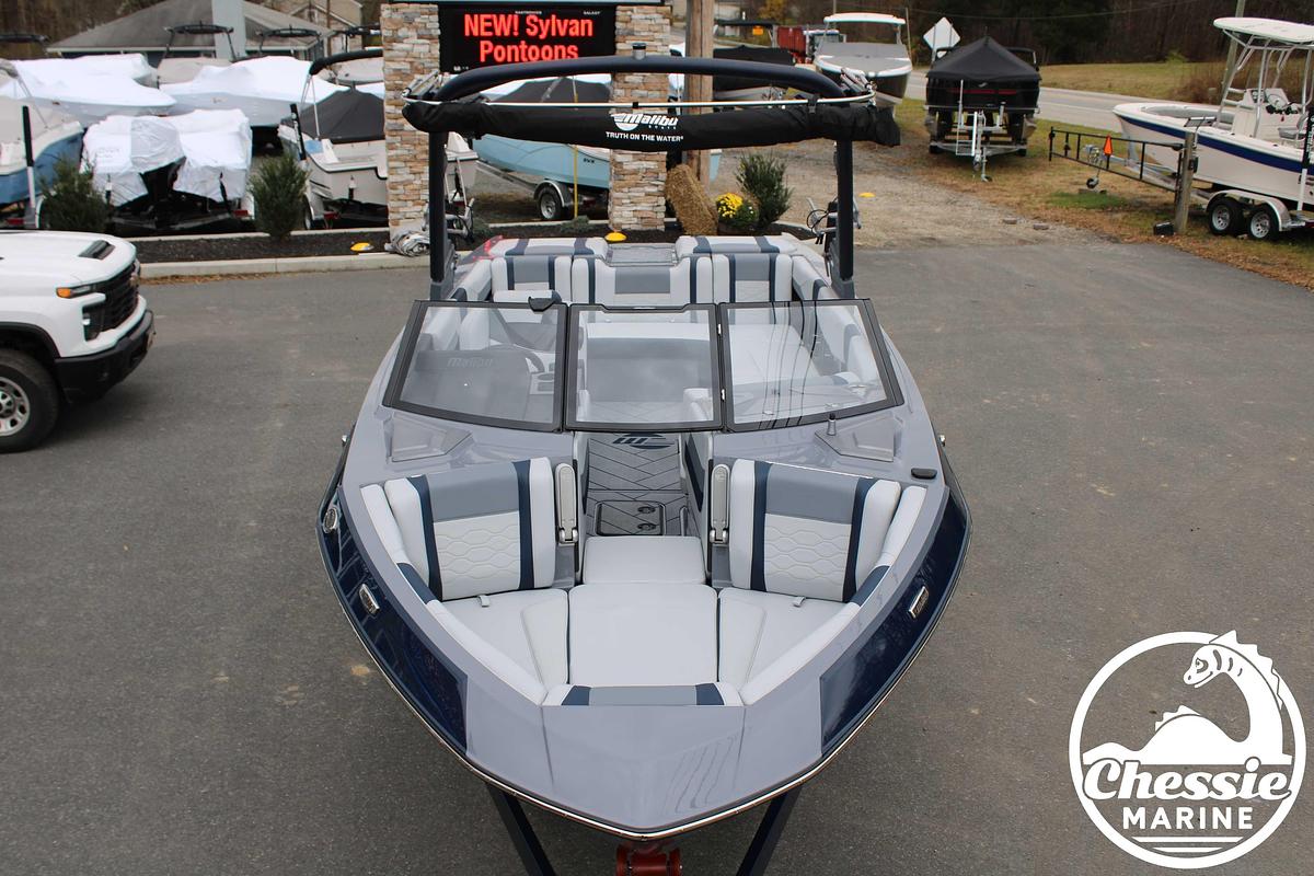 Used 2025 Malibu Wakesetter 23 LSV