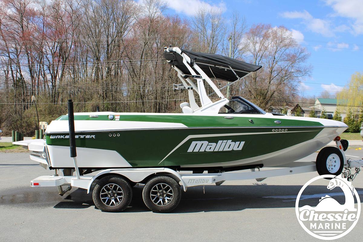 Used 2021 Malibu Wakesetter 20 VTX