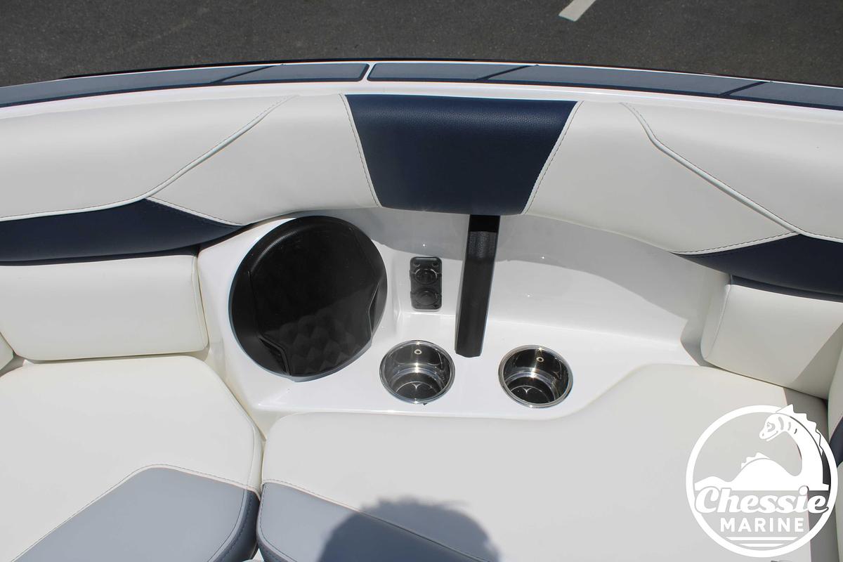 Used 2024 Malibu Wakesetter 23 LSV