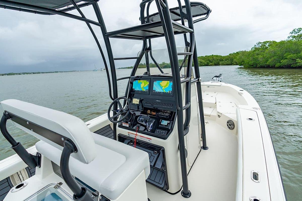 2027 Pathfinder 2600 HYBRID