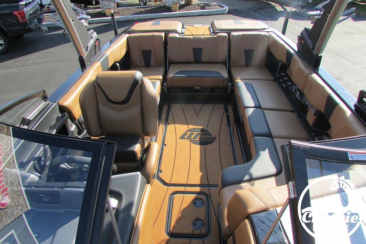 Used 2022 Malibu Wakesetter 23 LSV
