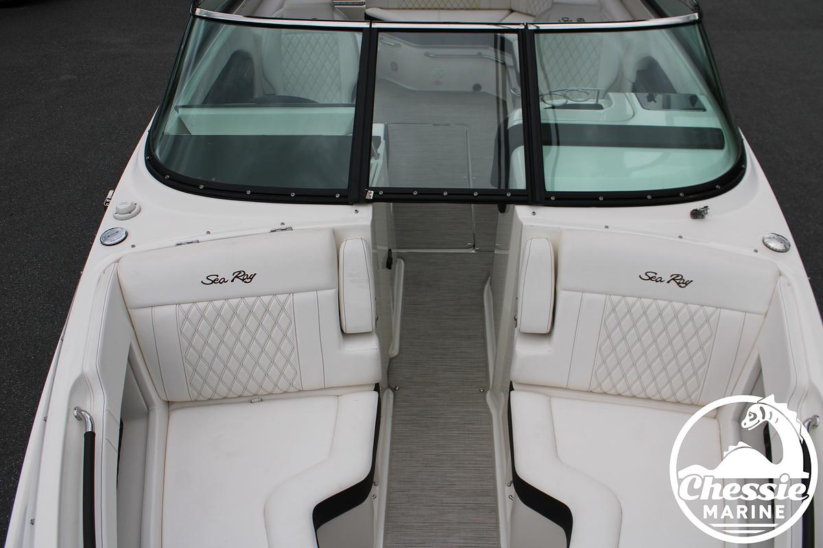 Used 2019 Sea Ray SLX 250