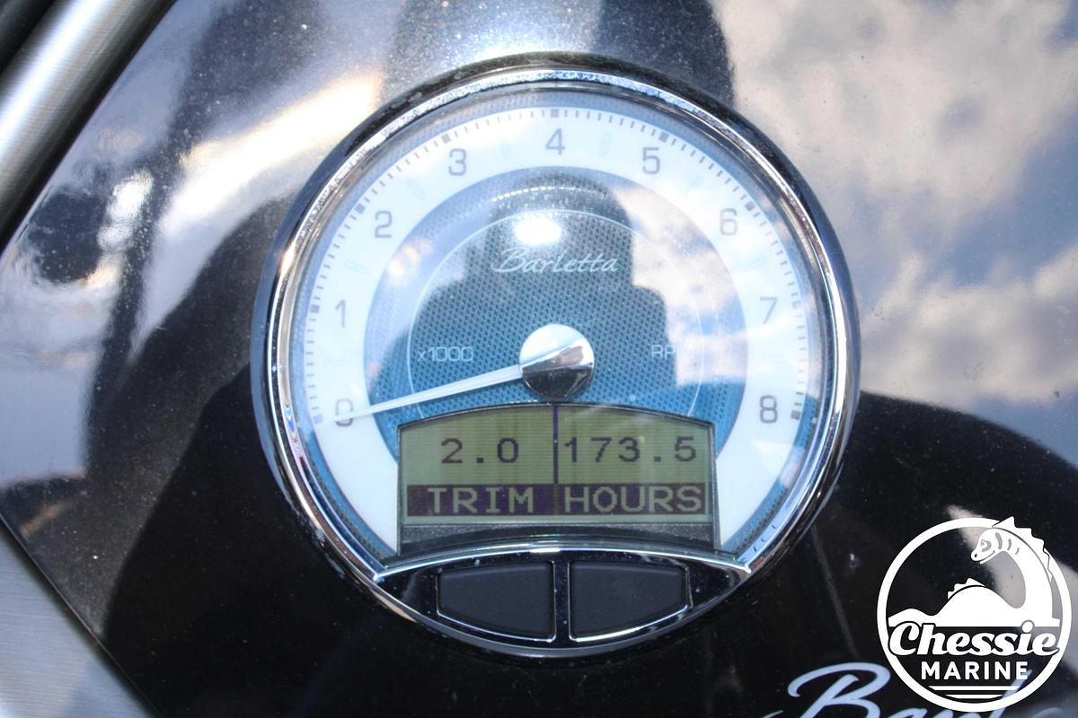 Used 2021 Barletta 25 UE