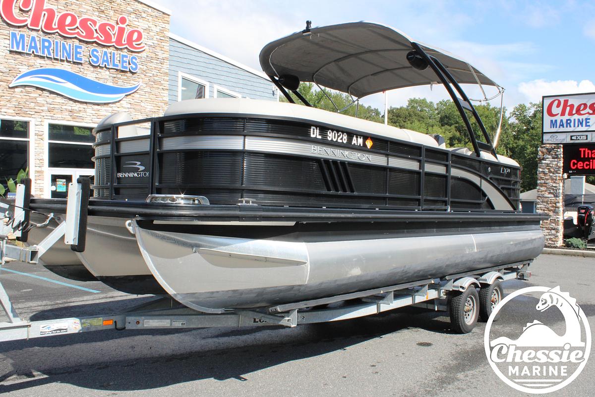 Used 2021 Bennington LX 24