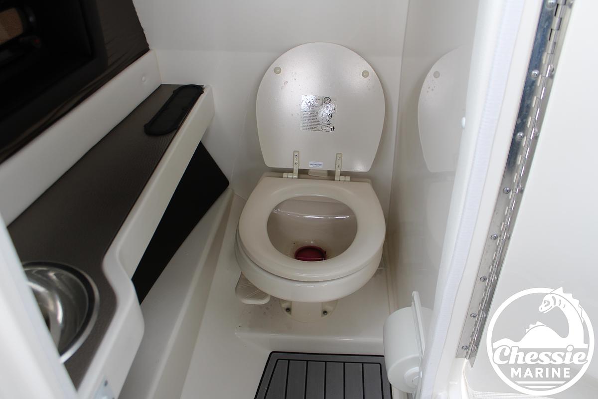 Used 2019 Sea Ray SLX 250
