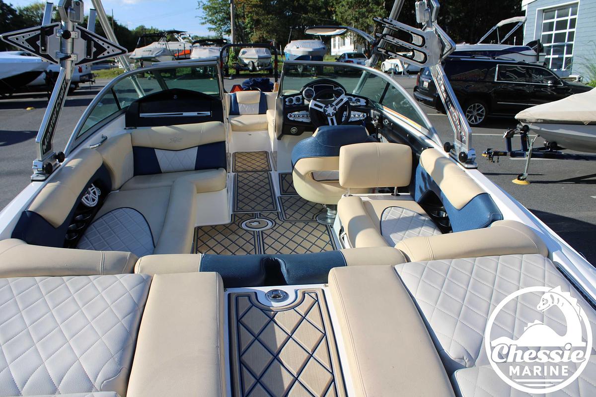 Used 2010 MasterCraft X-25