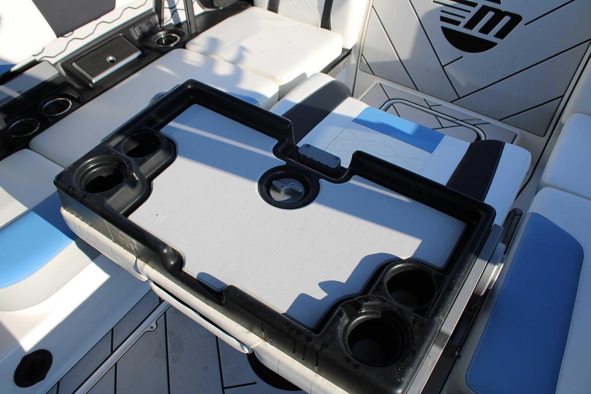 Used 2024 Malibu Wakesetter 23 LSV