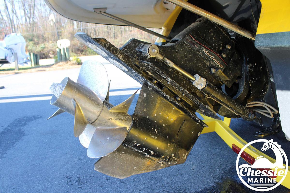 Used 2013 Monterey 224 FSX