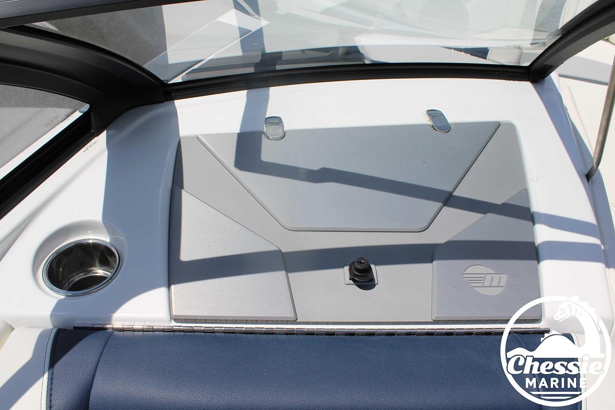 Used 2024 Malibu Wakesetter 23 LSV