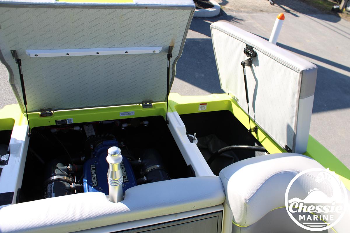 Used 2017 MasterCraft XT21