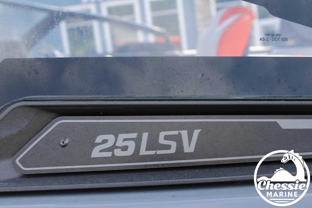 Used 2022 Malibu Wakesetter 25 LSV