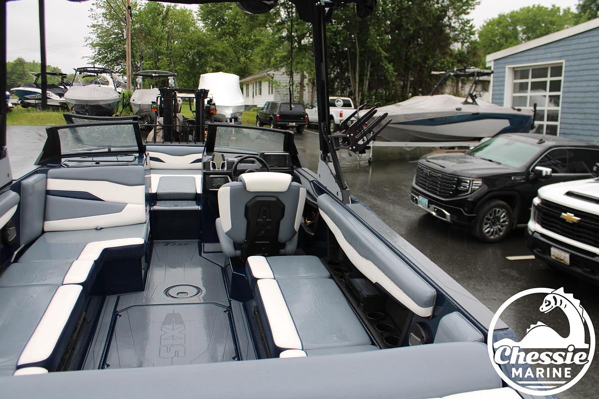 Used 2024 Axis T235