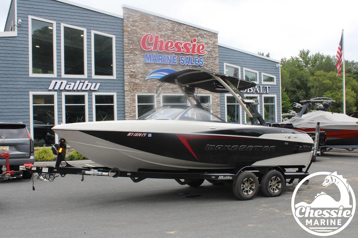 Used 2016 Malibu Wakesetter 22 VLX
