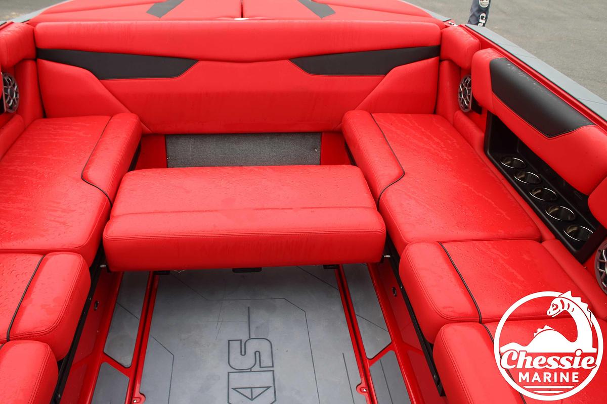 Used 2022 Axis Core Series A24