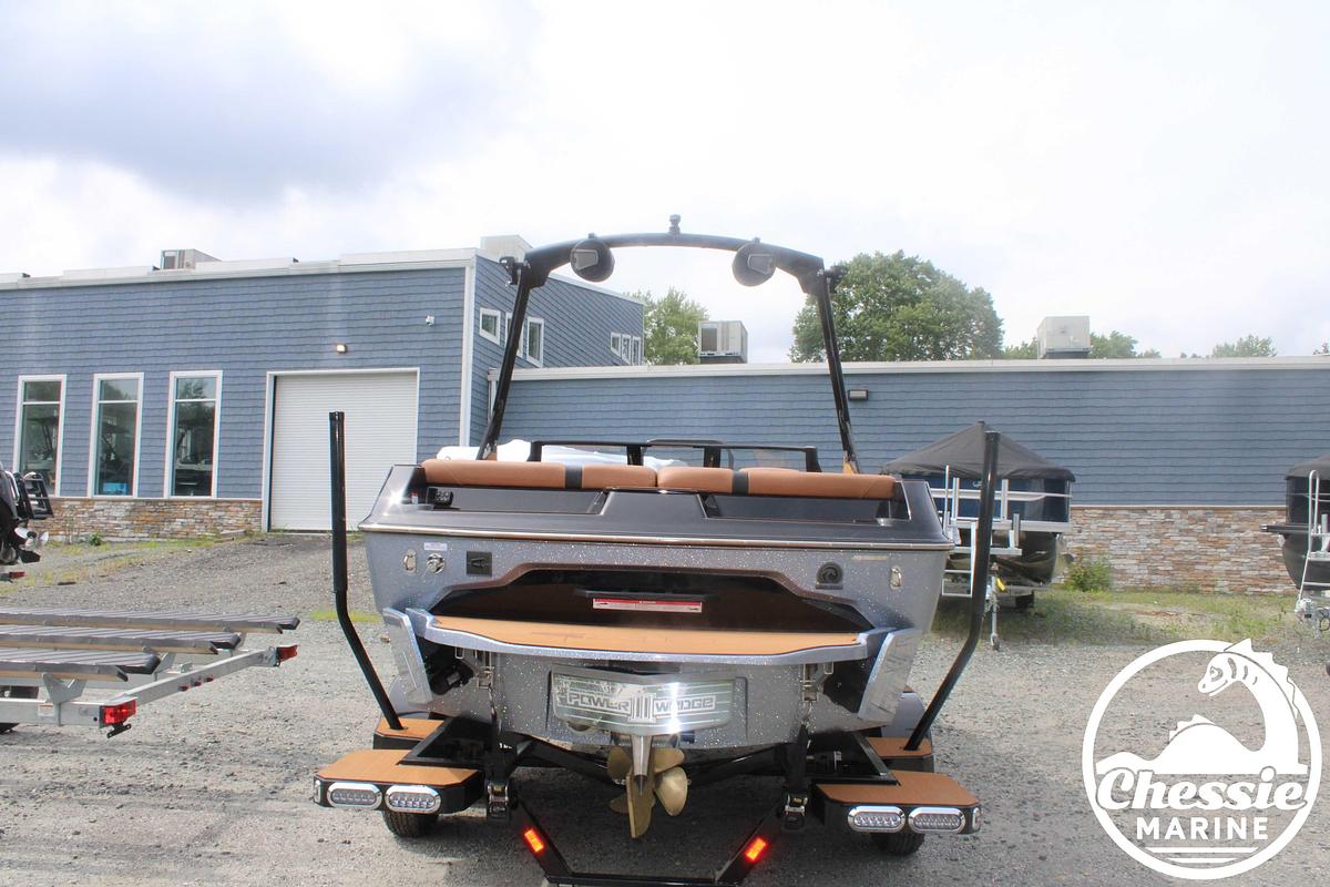 Used 2025 Axis Core Series A20