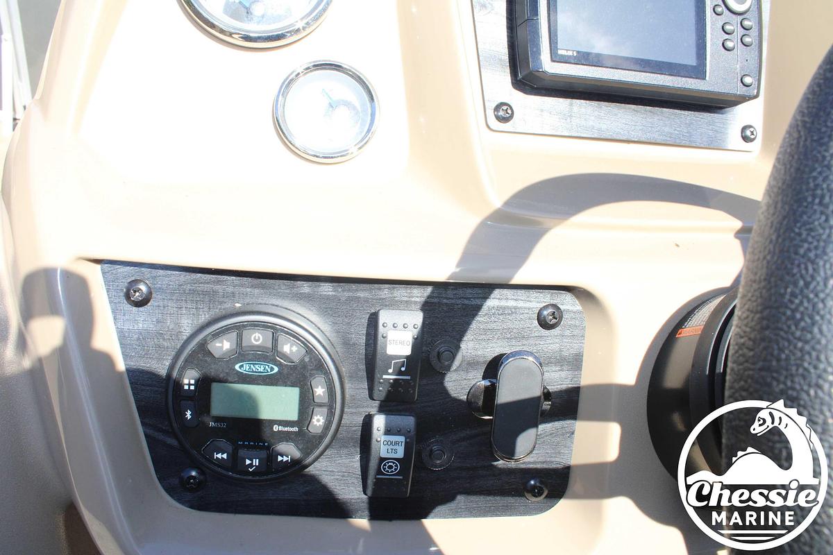 Used 2023 Starcraft Pontoon LX 22 R