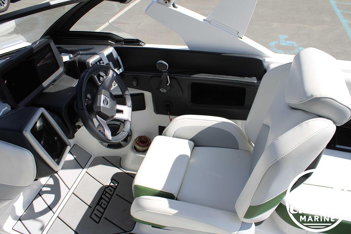 Used 2021 Malibu Wakesetter 20 VTX